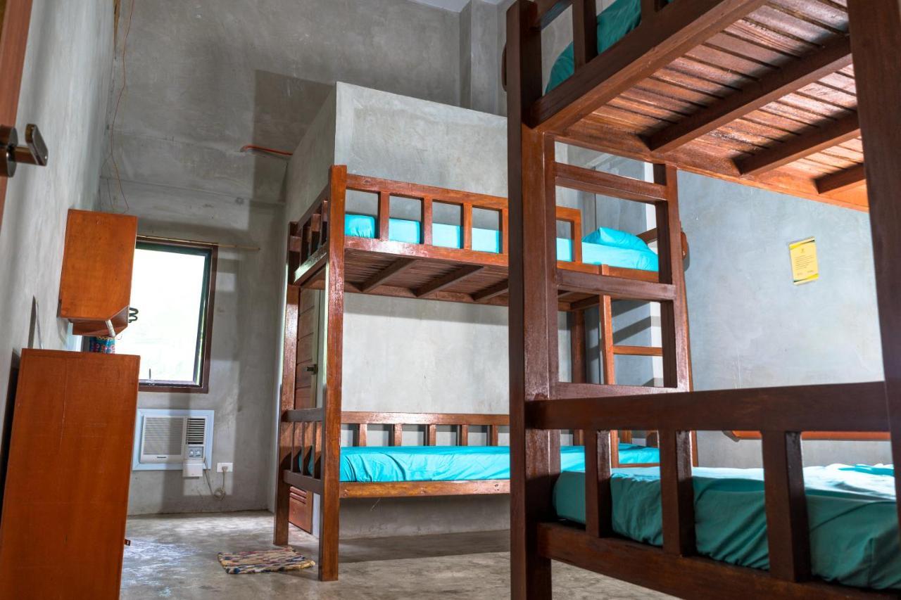 Sinag Hostel (Adults Only) Генерал-Луна Экстерьер фото